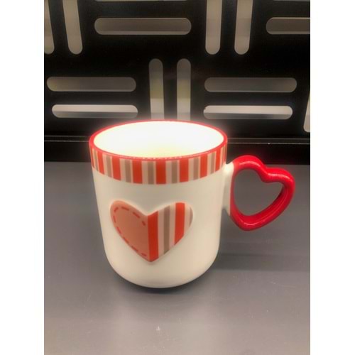 Özel Tasarım Porselen Kalp Kupa -1-380 ml