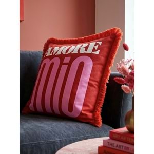 Çift Taraflı Dekoratif Saçaklı Kırlent Kılıfı Amore 43x43 cm -1 Adet